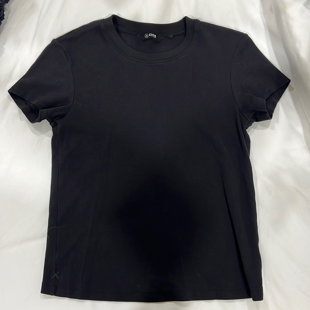 Fitted Cuts Clothing Womens Tee